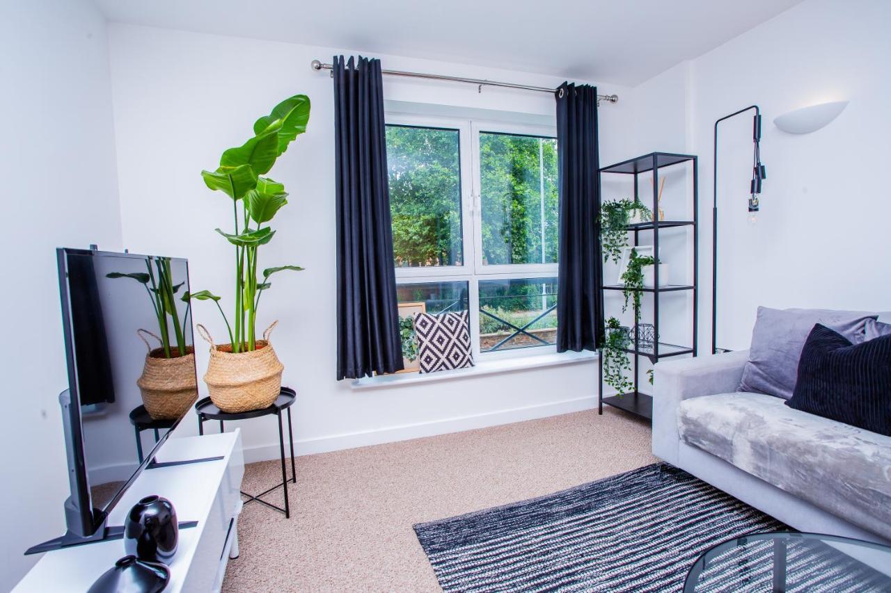 Appartamento Nest Easy - Alpha House Northampton Camera foto